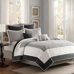 Madison Park 7 Piece Quilt Set With Euro Shams And Throw Pillows Queen King. Fixed Price $168.99.