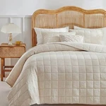 Warmdern Linen Cotton Quilts Set King Size. Fixed Price $70.00.