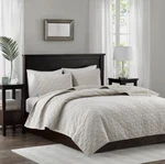 Madison Park Harper 3 Piece Velvet Quilt Set King California Ivory. Fixed Price $79.99.