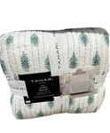 Tahari Green And White King Cotton Quilt Set 106 X92. Fixed Price $149.00.