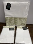 New Villa Home Collection Queen Obi Antique Green Duvet Cover & 2 Shams Set. Fixed Price $119.95.
