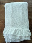 Piu Belle White Matelasse Full Queen Coverlet Bedspread Paisley Shabby Portugal. Fixed Price $57.00.