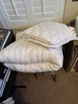 Pottery Barn Pick-stitch Handcrafted Cotton Linen Quilt, King/cal.king White. Fixed Price $125.00.