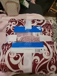 Full/queen Size Quilt Medallion Scroll Essential Home Kmart .. Fixed Price $20.29.