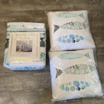 King Quilt Set Red Pineapple With 2 Matching Throw Pillows Fish Pattern. Fixed Price $89.00.