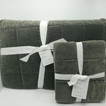 Pottery Barn Velvet Box Stitch Reversible Quilt-full/queen Loden Green 2 Shams. Fixed Price $299.99.
