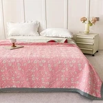 Hotel Collection Queen Quilt Set 88 X Inches, 3 Piece Lightweight Pink Nwt. Fixed Price $38.21.