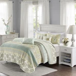 Madison Park Willa 6 Piece Cotton Quilt Set With Throw Pillows. Fixed Price $494.96.
