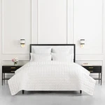 2PCS Kate Spade Noel Twin Quilt Bedding Set, 200 Thread Count 100% Cotton Cover. Fixed Price $76.90.