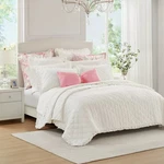 Armoire Collection Queen Size True White Quilt W/ Ruffle Full Trim 90" X. Fixed Price $49.00.