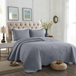 Light Weight Bedding Set Luxury Floral Quilted Bedspread With Pillow Shams. Fixed Price $33.29.