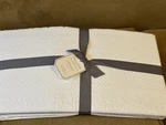 Pottery Barn Monique Lhuillier Jardin Matelasse Coverlet F/queen White New Nla. Fixed Price $199.95.