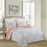 Oceanaire Seafoam Twin Size Reversible Quilt Bedspread. Fixed Price $109.99.
