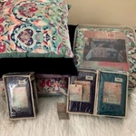 Tracy Porter Poetic Wanderlust Florabella Boho King Quilt 3 Pillows Euro Shams. Fixed Price $437.77.