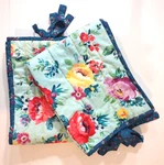 Pair Of Pioneer Woman Sweet Romance Blossoms Floral Pillow Shams Standard/queen. Fixed Price $29.99.