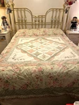 Antique Shabby Chic Vintage Queen King Quilt Victorian Roses Garden Pink Cream. Fixed Price $79.90.