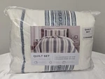 Great Bay Home 3-PIECE Full/queen Reversible Lightweight Quilt Navy & White. Fixed Price $24.60.