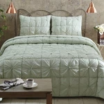 Vhc Brands 3 Piece Quilt Bedding Set Camille Mint Twin Queen. Fixed Price $129.99.
