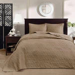 Quebec Reversible Quilt Set Damask Design, Double Sided Stitching All Season, Li. Fixed Price $132.80.