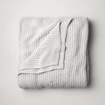 Casaluna Chunky Knit Throw Blanket Bedding Midweight Sweater. Fixed Price $28.04.