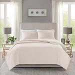 Madison Park Full/queen Size 3 Piece Coverlet Set Color Ivory New. Fixed Price $75.00.