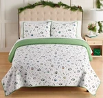 Christmas Full/queen Cotton Quilt Set With Shams St. Nicholas Square Village. Fixed Price $55.00.