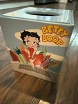 Betty Boop Vintage Kleenex Tin Cover 2000- 5" Square Pink With Roses. Fixed Price $19.99.