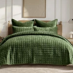 Recyco Luxury Velvet Quilt King Size Bedding Sets, Ultra Soft Comf.... Fixed Price $132.03.