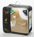 Kelly And Windsor Alpaca Gold 200 Summer Quilt. Fixed Price $329.28.