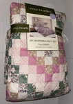 Vera Bradley Spring Floral Full Queen 3PC Reversible Quilt Set Patchwork. Fixed Price $84.99.