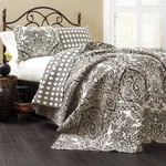 Lush Decor Aubree Quilt Paisley Damask Print Pattern Reversible 3 Piece. Fixed Price $80.08.