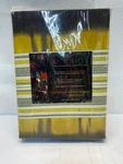 Mudhut Nakshi Yellow Duvet & Sham Set Queen. Fixed Price $32.99.