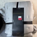 New Donna Karan Home Silk Blend Full / Queen Quilt Platinum Nwt. Fixed Price $250.00.