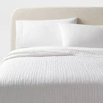 King Tencel Quilt White - Threshold. Fixed Price $45.99.