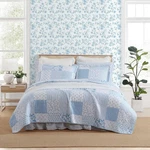 Laura Ashley King Quilt Set Reversible Premium Bedding Coastal Pattern W/ Shams. Fixed Price $154.20.