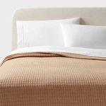 King Jersey Quilt Light Brown - Threshold. Fixed Price $41.99.