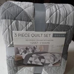3 Piece Quilt Set Reversible Patchwork Polyester Gray White Black. Fixed Price $49.99.