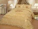 Octorose Wedding Bedding Oversize Comforter Bedspread Quilts Set Queen King. Fixed Price $169.99.