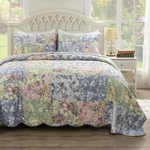 Greenland Home Emma Vintage Style Quilt Set. Fixed Price $129.48.