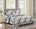Brilliant Sunshine Roses And Toile Quilt Set, 3-PIECE Bedding Sets With 2 Kin.... Fixed Price $50.47.