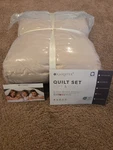 New Kasentex Soft & Cozy Quilt Set King W/two Shams Beige - ! Stitch. Fixed Price $43.50.
