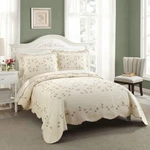 Modern Heirloom Felisa Embroidered Floral Quilt Set Twin Size - 2 Piece Cotto.... Fixed Price $87.07.