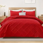 Exclusivo Mezcla Queen Size - Red Set Bedspread With 2 Pillow Shams. Fixed Price $38.06.