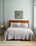 Nwt Quince Organic Ribbed Cotton Coverlet Twin Light Grey Msrp $89.90. Fixed Price $59.99.