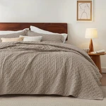 Set Solid Basket Weave King 106 X 96 Beige Lightweight Bedsure. Fixed Price $89.99.