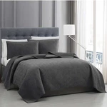 Future Soft Embroidered Velvet 3-PIECE Quilt Set King Size New Box. Fixed Price $79.99.