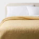Full/queen Heirloom Floral Stitch Quilt Yellow - Threshold. Fixed Price $37.99.