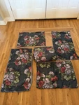 1872 By Bloomingdale Ashton Floral King Size Duvet Cover 4 Shams. Fixed Price $69.04.