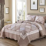 Vivilinen Queen Size Quilt Set 3-PIECE Light Pink Floral Patchwork Reversible.... Fixed Price $77.58.