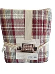 Laurel & Mayfair Camden Plaid 3-PIECE Quilt Set Full Queen. Fixed Price $74.99.